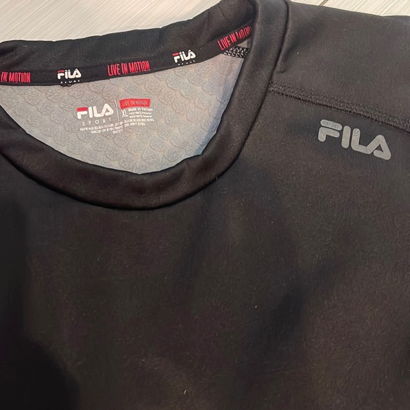 FILA - Like New - Picture 1 of 5